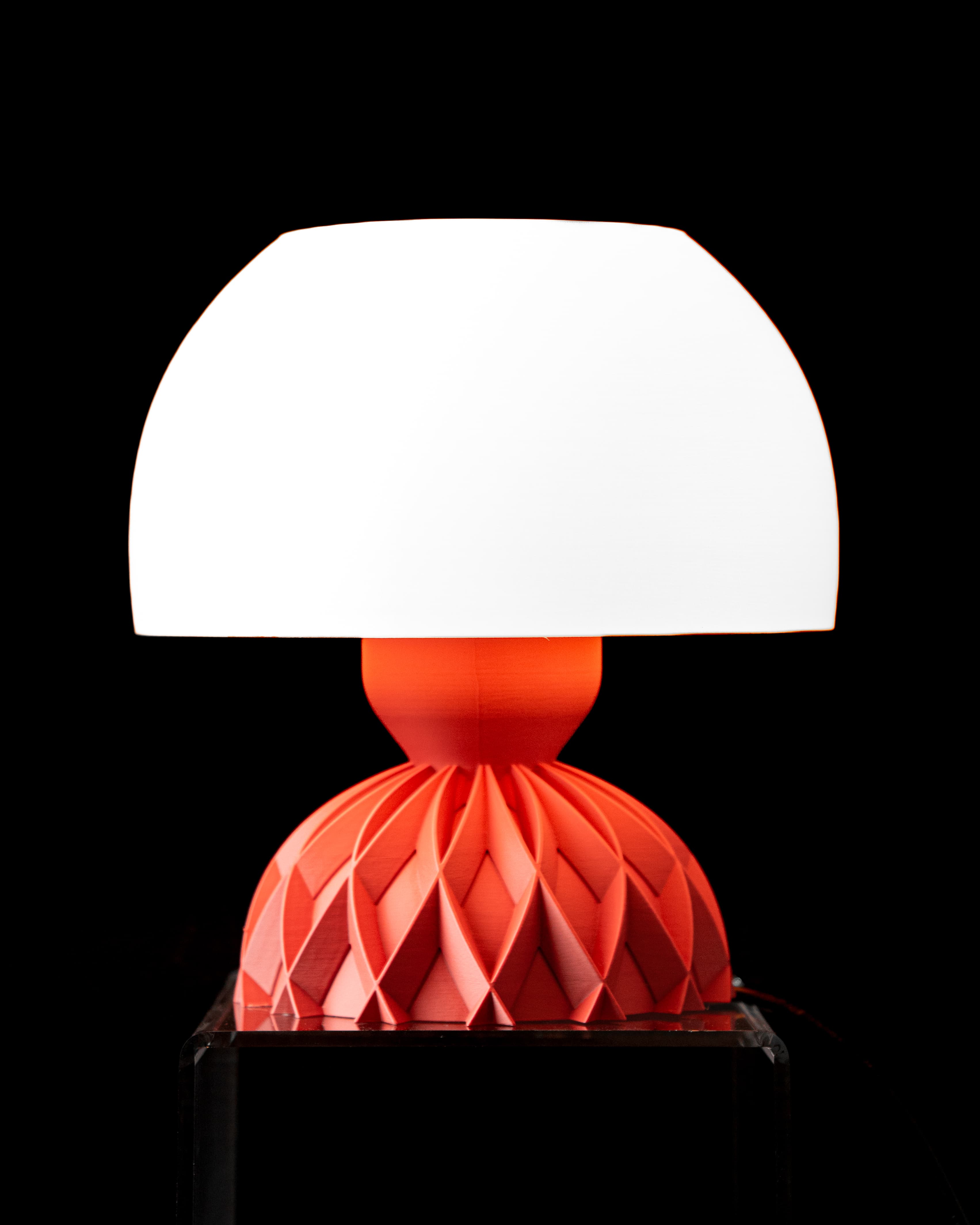 ARKAN Table Lamp