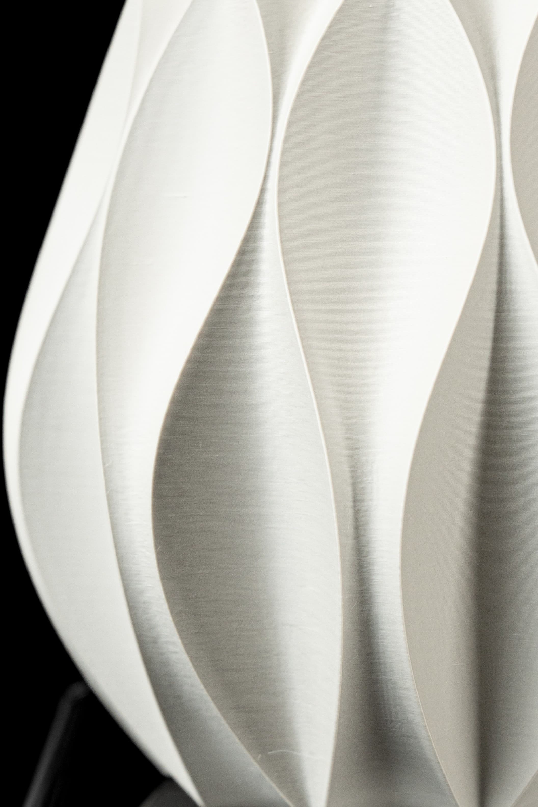 LILIUM Tabaklı Saksı